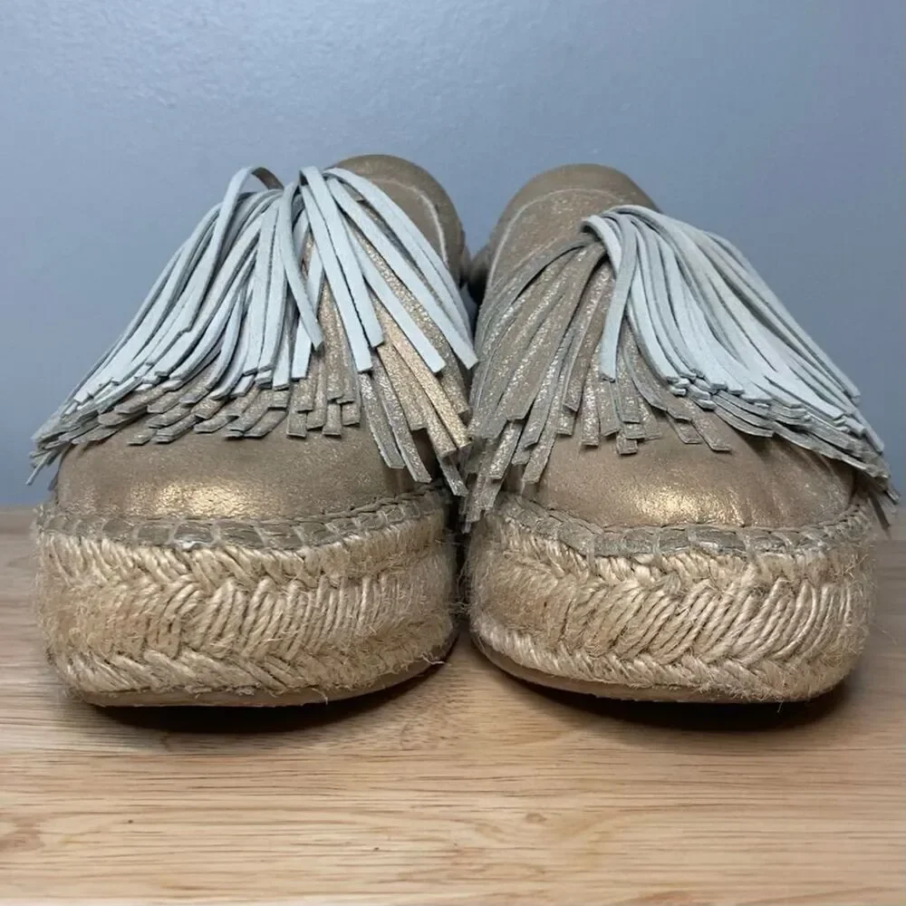 J Slides Raoul Espadrilles Pompom Accent Metallic Leather Sneaker Women’s Size 6